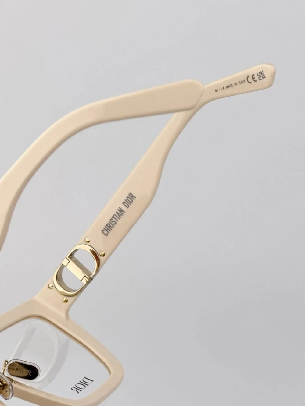 Dior 30MONTAIGNEO S1F Eyeglasses – Ivory Butterfly Square Frame 9500